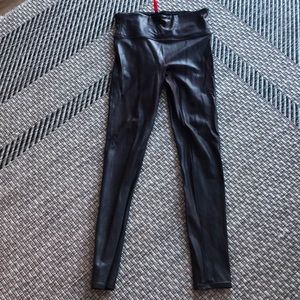 Spanx Burgundy faux leather leggings. Worn 3 times